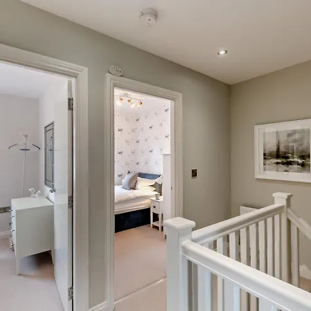 Holiday home Charter Gardens *