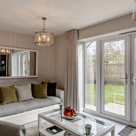 Charter Gardens Holiday home